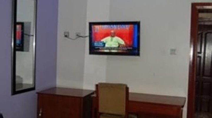 Hotel Geneza