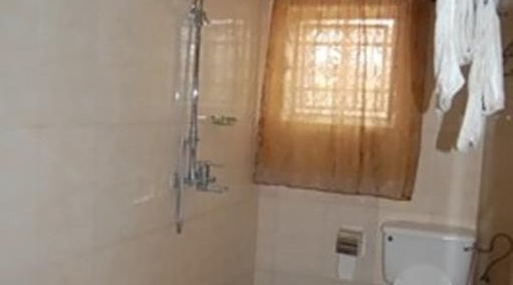 Hotel Geneza