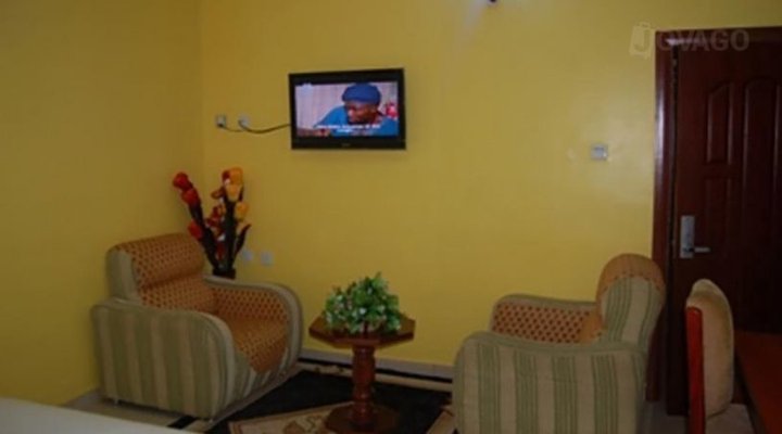 Hotel Geneza