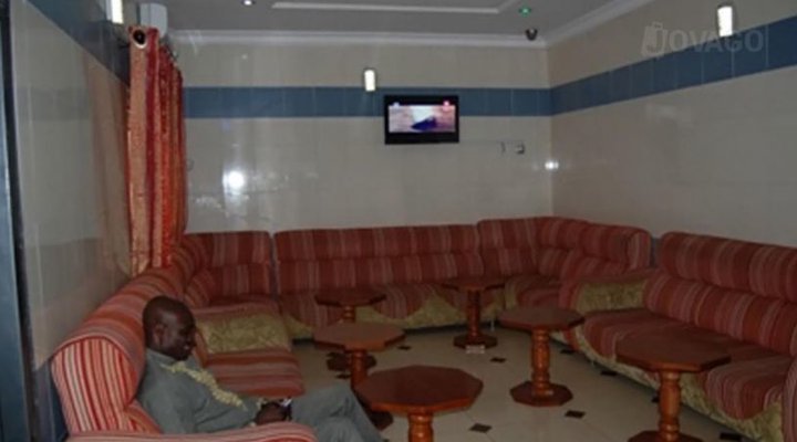 Hotel Geneza