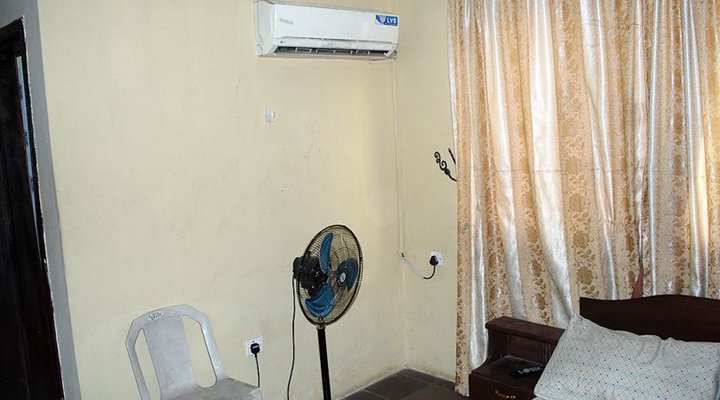 Bakky Fasal Guest House