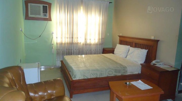 Santiago Suite