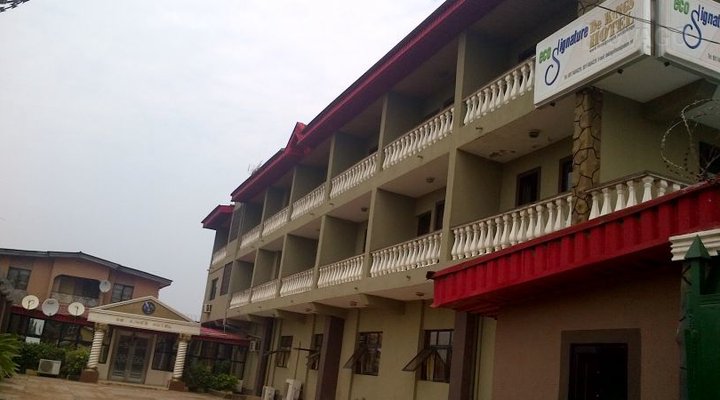 Ecosignature De Kings Hotel