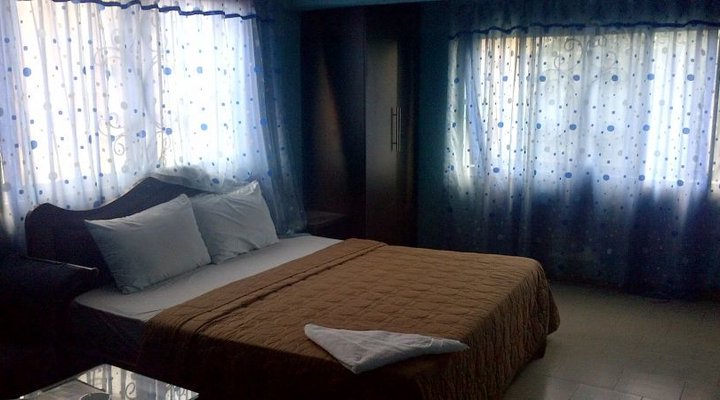 Ecosignature De Kings Hotel