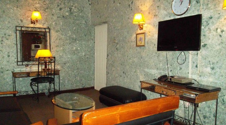 Aristo House Hotel & Casino