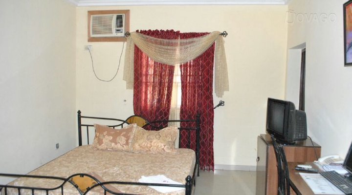 Chief Palace Guest House