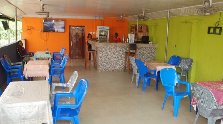 Damaro Guest House