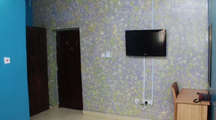 Damaro Guest House