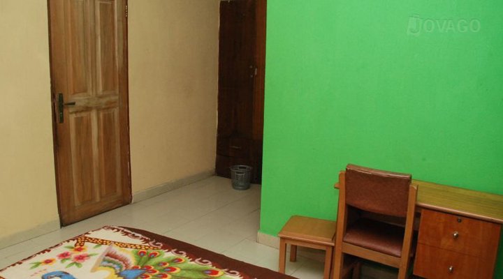 Damaro Guest House