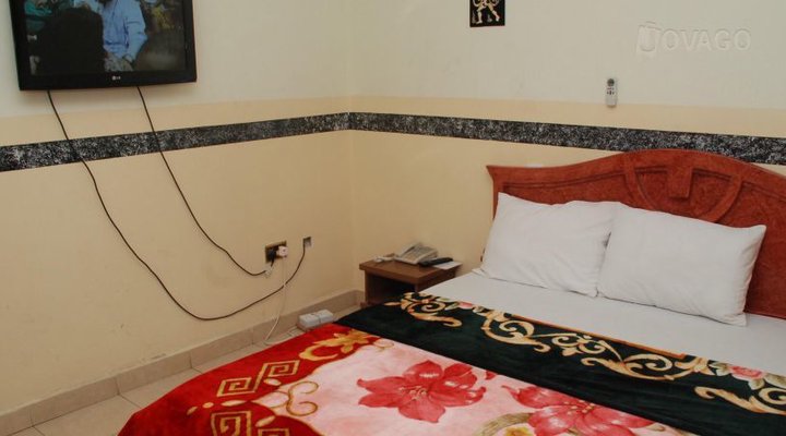 Damaro Guest House