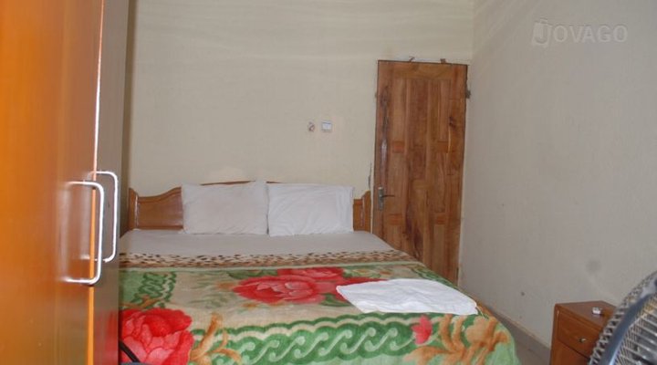 B'View Hotel and Suites