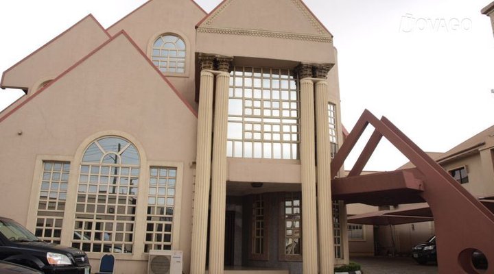 House 23 (Guest House)