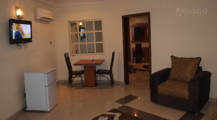 House 23 (Guest House)