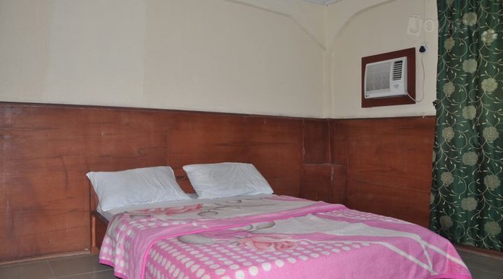 Fredy's Palace Hotel