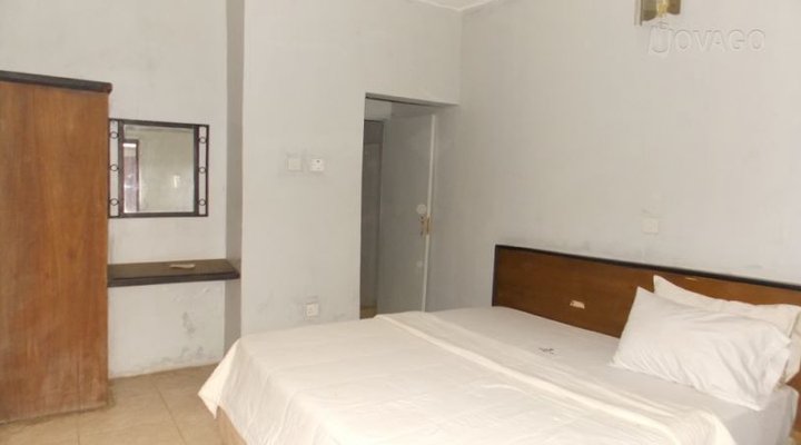 Silver Gate Hotels