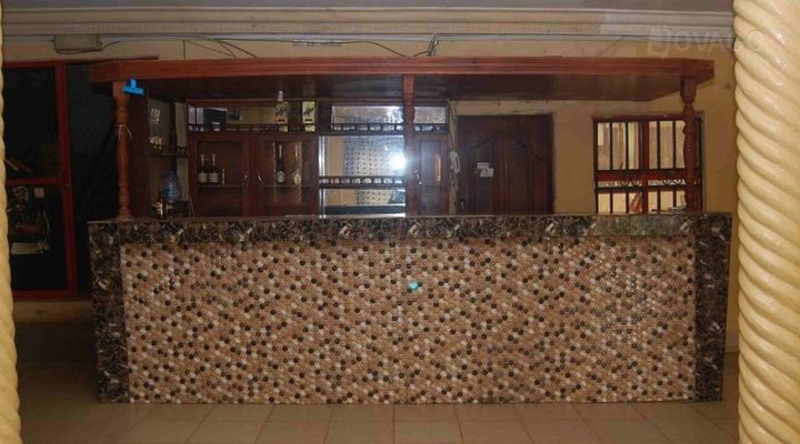 Gollico Hotel and Suites