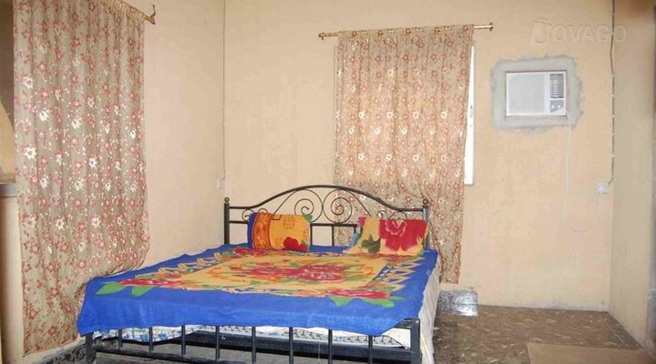 Gollico Hotel and Suites