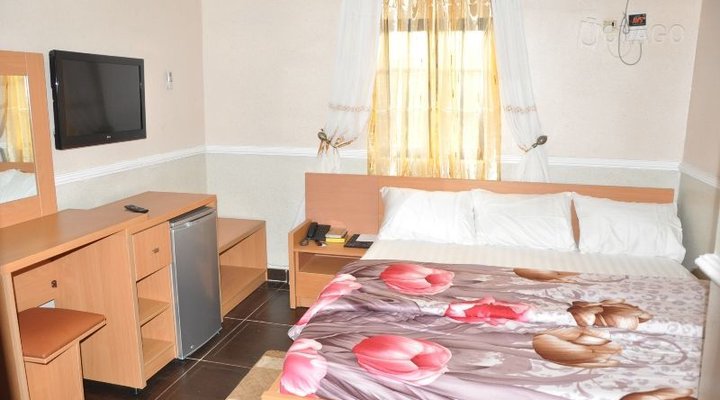 Jomaph Hotel and Suites