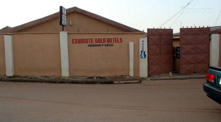Exquisite Gold Hotel