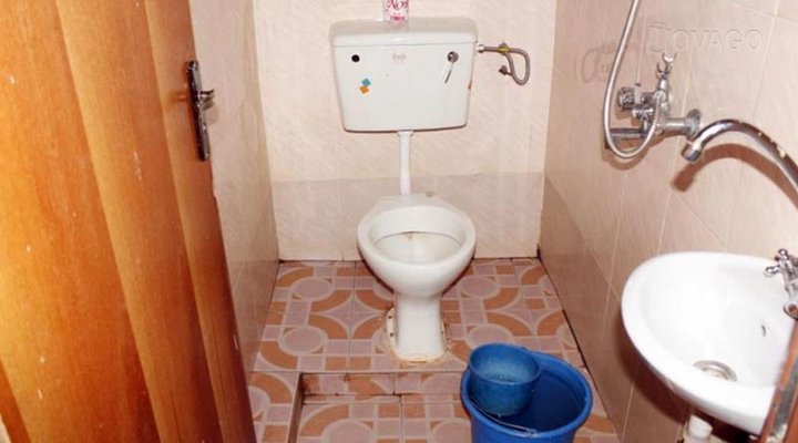 Exquisite Gold Hotel