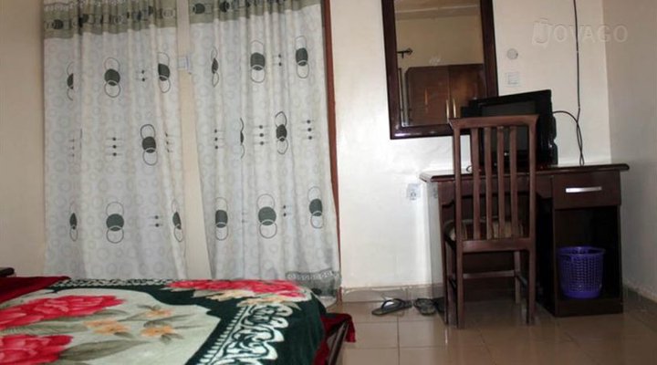 Exquisite Gold Hotel