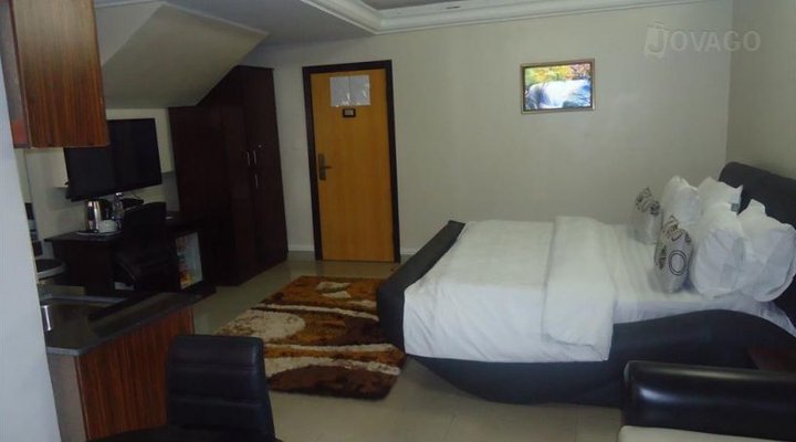 Primal Hotels ltd