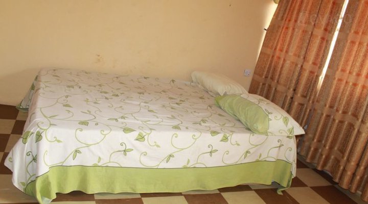 Romeni Hotel