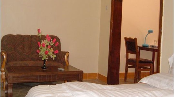 Twiga Lodge & Campsite