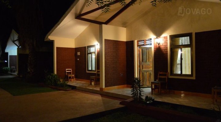 Twiga Lodge & Campsite