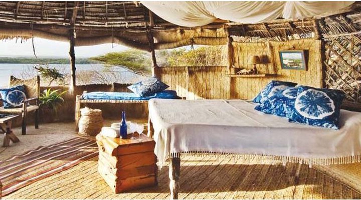 Mike's Camp Kiwayu Island