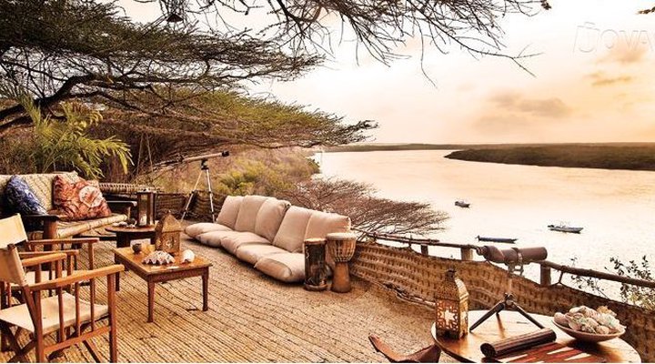 Mike's Camp Kiwayu Island