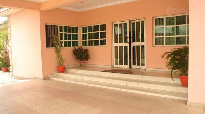 Celebrity Hotel, Yenagoa