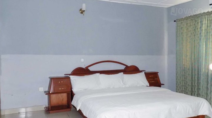 Amir Suites