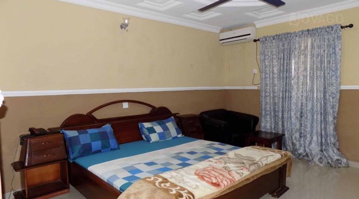 Amir Suites