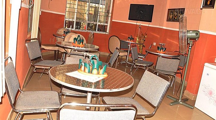 Segosh Hotel & Suite