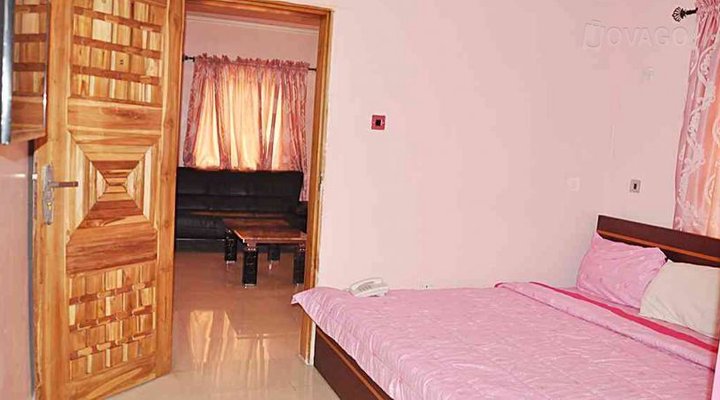 Malambo Hotel & Suites