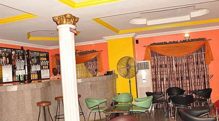 Malambo Hotel & Suites