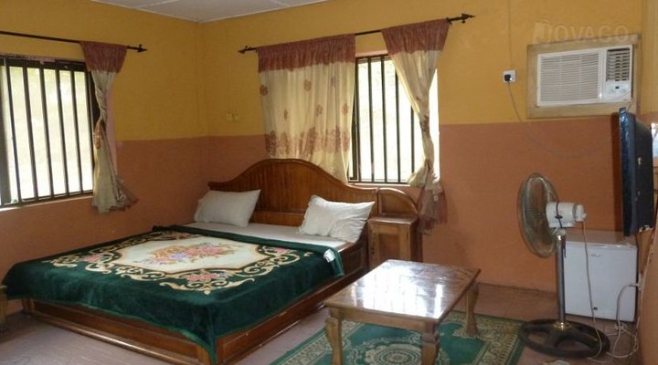 De Grand Guest House