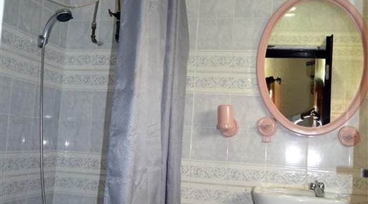 Angellyne Guest House