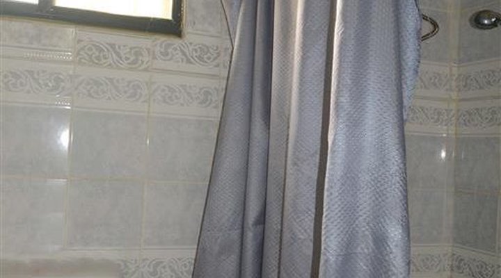 Angellyne Guest House