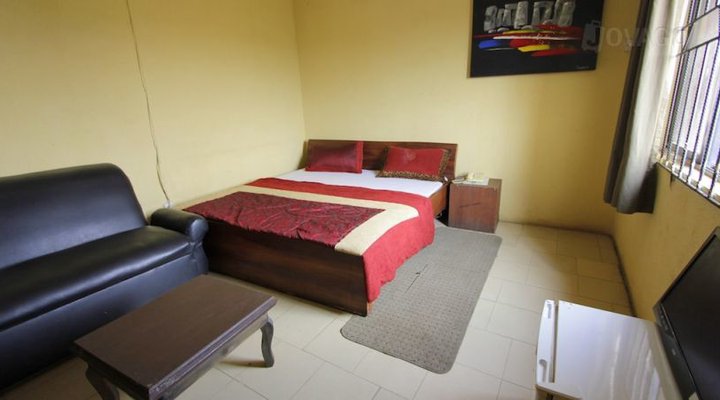 Bee-Jay Hotels