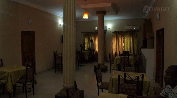 Delsam Hotel