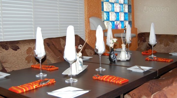 Movig Hotel & Suites