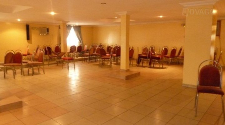 Top Rank Hotel, Onitsha