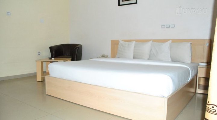 HallyDay Hotel and Resort