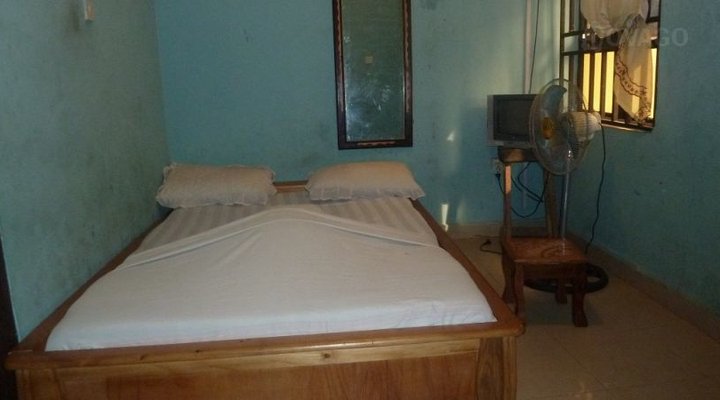 Omambala Presidential Suites, Awada