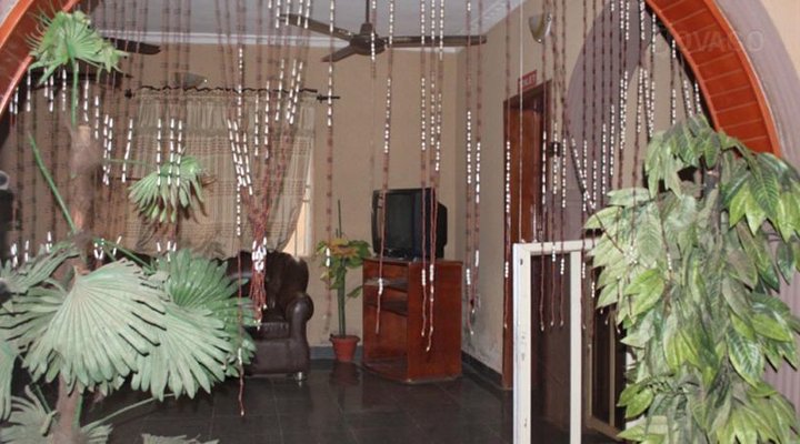 Diamond Hotel and Suites