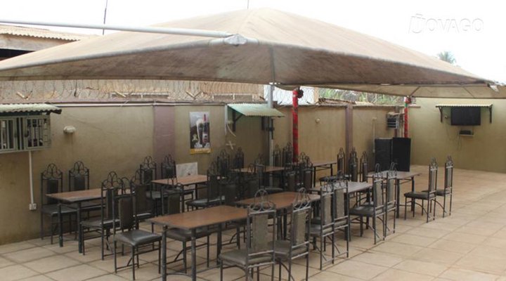 Diamond Hotel and Suites