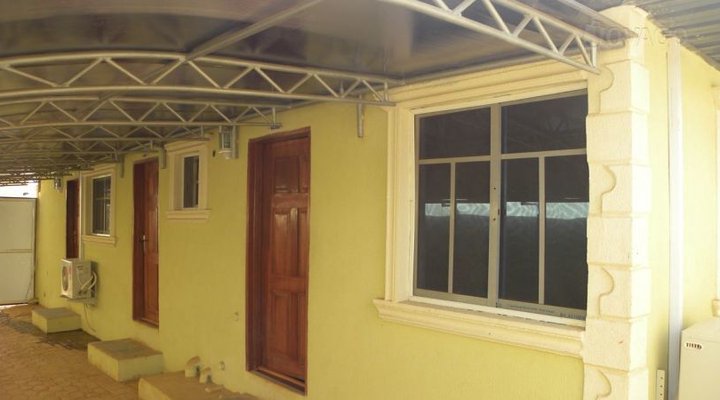 Tomotee Hotel And Suites