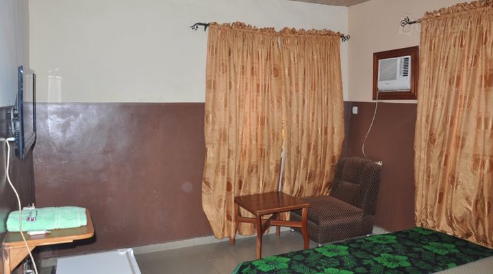 Zacbam Place